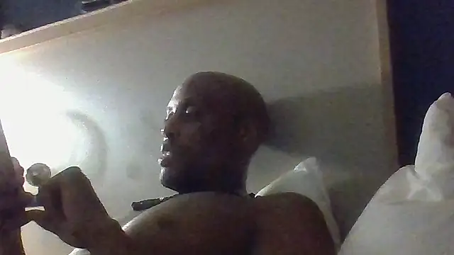 Chatroom XXX en direct de Dicksee_Left