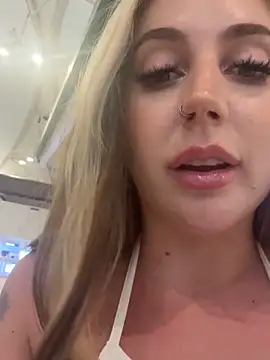 Онлайн чат XXX Amiraxevans