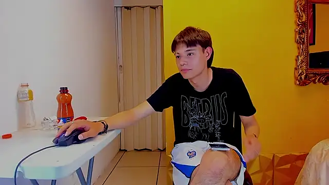 luckk_n Live XXX chat