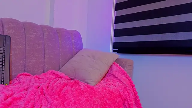 _scarletmoore Adlı Modelin Canlı XXX Sohbeti