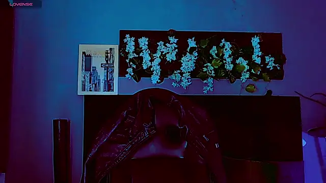 HannibalLester: απευθείας συνομιλία ΧΧΧ