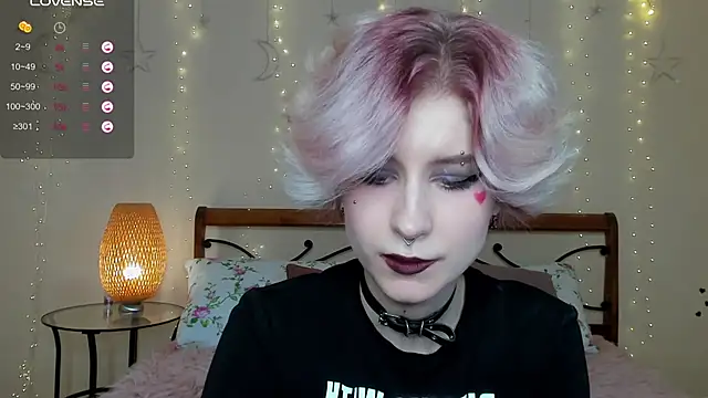 צ'אט XXX בשידור חי של Angel_Julles