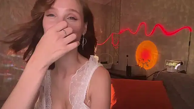 GensaFlara Adlı Modelin Canlı XXX Sohbeti