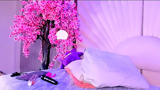 Chat +18 de VesperVelvet ao vivo
