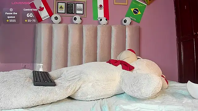 Arte_misa_ Chat XXX in diretta