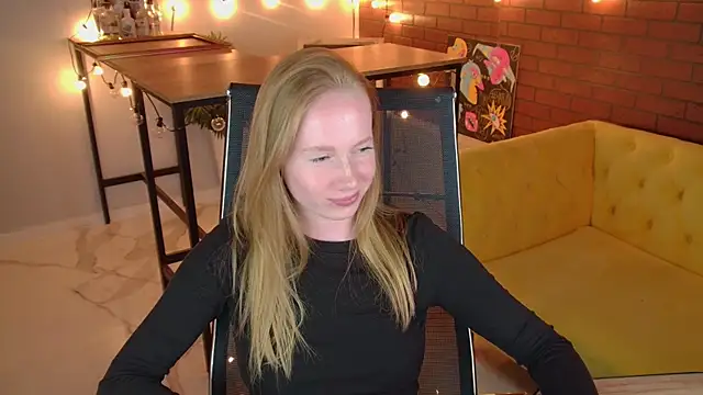 BellaRosewood live XXX chat