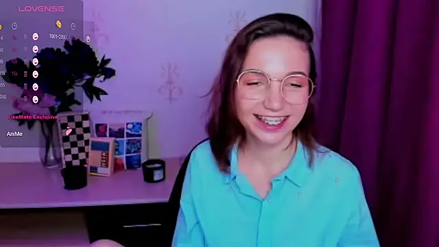 KindHazelHere_'s Live XXX Chat