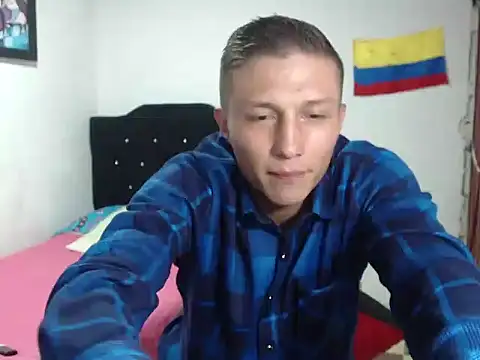 Chat XXX en directo de Stiiveen777