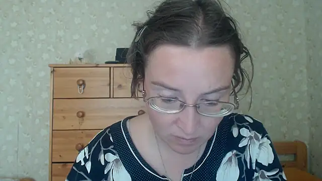 Chat +18 de Smart_Rose ao vivo