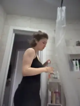 KellyKeler Adlı Modelin Canlı XXX Sohbeti