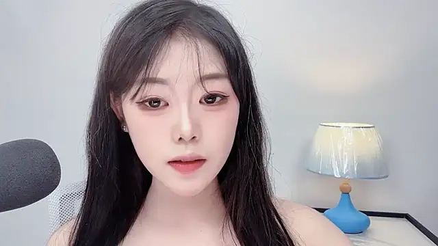 smalldaiwang's Live XXX Chat