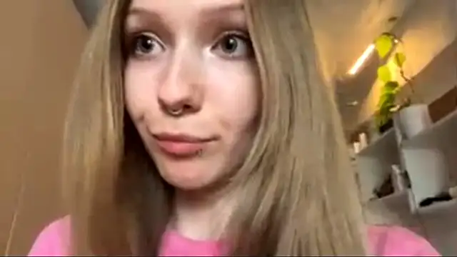 BivalentFalloff Live XXX-chat