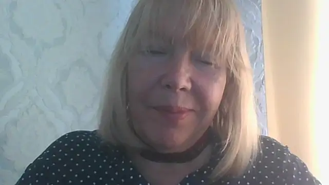 دردشة OlgaShine الجنسية المباشرة