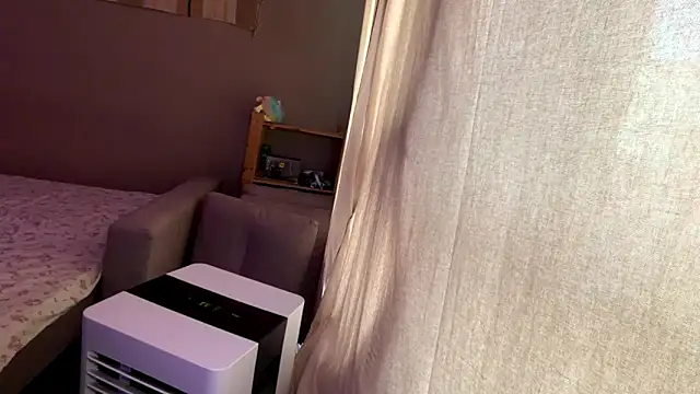 Chat +18 de Stella_Rass ao vivo