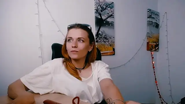 XXX chat uživo modela PeppyMia