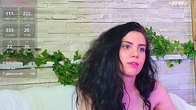 IngridMyst Chat XXX in diretta
