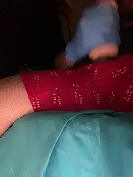 GusanoDelicioso's Live XXX Chat