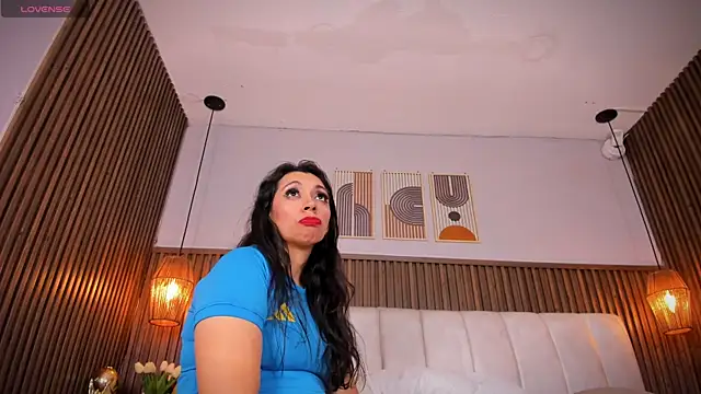XXX chat uživo modela PerlaPreciosa