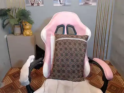 Živý XXX chat TsVelinda_Monroe