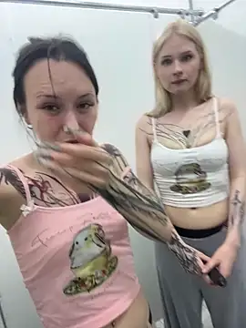EliteBitch Live XXX Chat