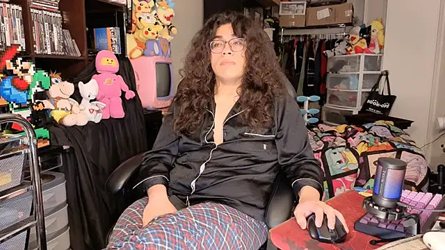 Živý XXX chat ShinyCherub