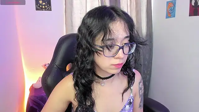 indra_cam's Live XXX Chat