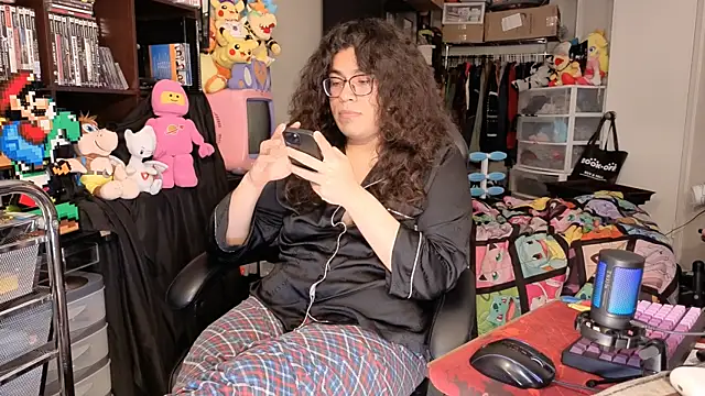 ShinyCherub – Naživo XXX chat