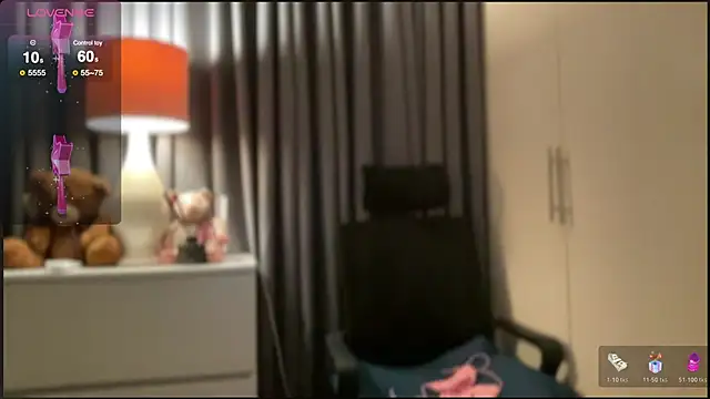 MISSANACONDA live XXX chat