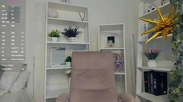 ZaraBluitt Live XXX-chat
