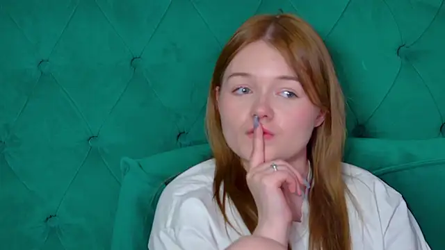 ElinaVale Obrolan Langsung XXX