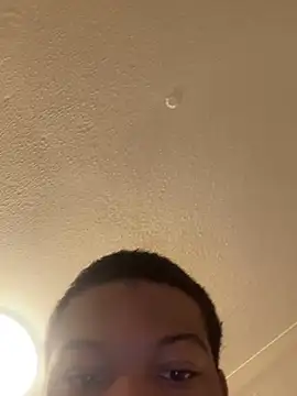 RedSkiiVibezz Webcamshow