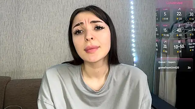 دردشة Luna_Frost الجنسية المباشرة