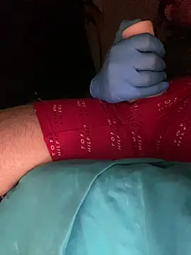XXX chat uživo modela GusanoDelicioso