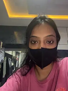 Chat +18 de livia_dolls ao vivo
