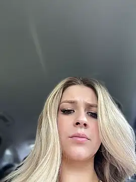 Love_Bri লাইভ XXX চ্যাট