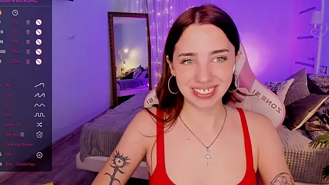 Chatroom XXX en direct de CharliGrace_