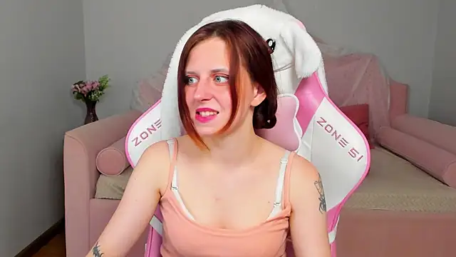 FreyaVeys' Live XXX Chat