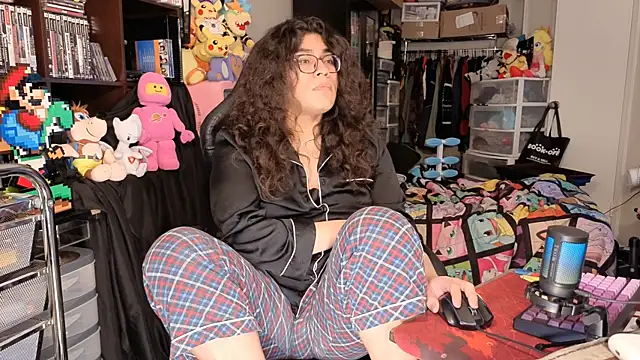 Chat XXX en directo de ShinyCherub