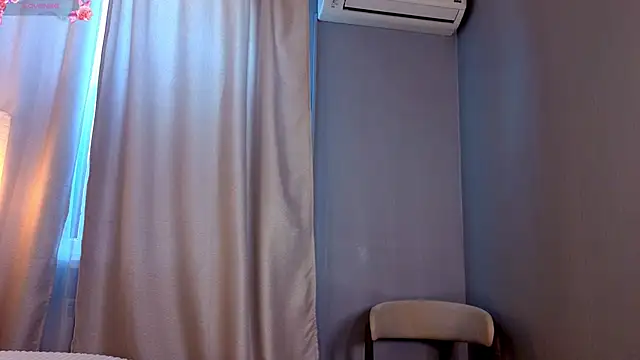 LollaStich 现场XXX聊天