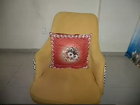 XXX chat uživo modela Mehu_