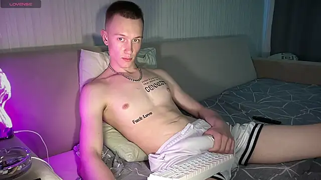 Chat XXX ao vivo de Travis_Gracile