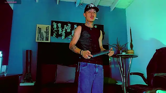 Chat +18 de HannibalLester ao vivo