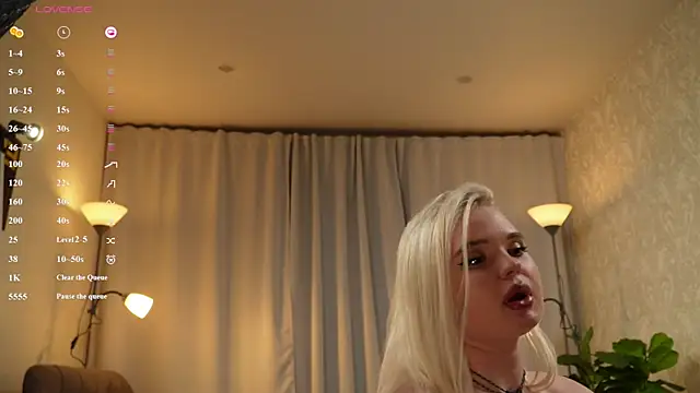 Good_Barbie Adlı Modelin Canlı XXX Sohbeti