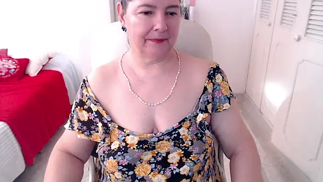 leonela_69 现场XXX聊天