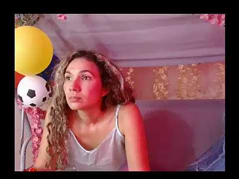 adairamars' Live XXX Chat