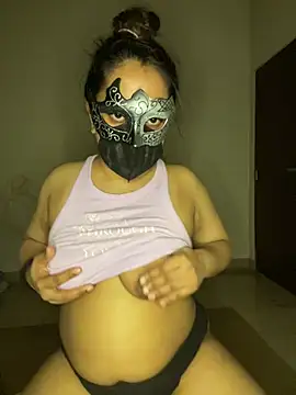 LioraWance Webcam Show