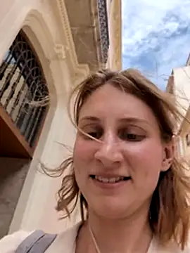 Julialexxxx Adlı Modelin Canlı XXX Sohbeti