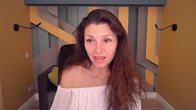 EllaLong Live XXX Chat