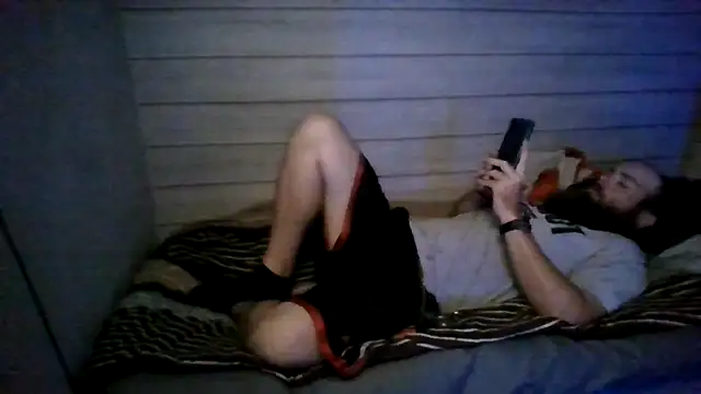 ThisGuy42o Adlı Modelin Canlı XXX Sohbeti