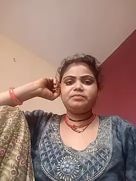 Riya_lovely0143 Adlı Modelin Canlı XXX Sohbeti